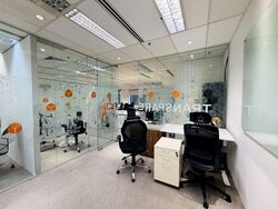 Robinson 112 (D1), Office #588635371